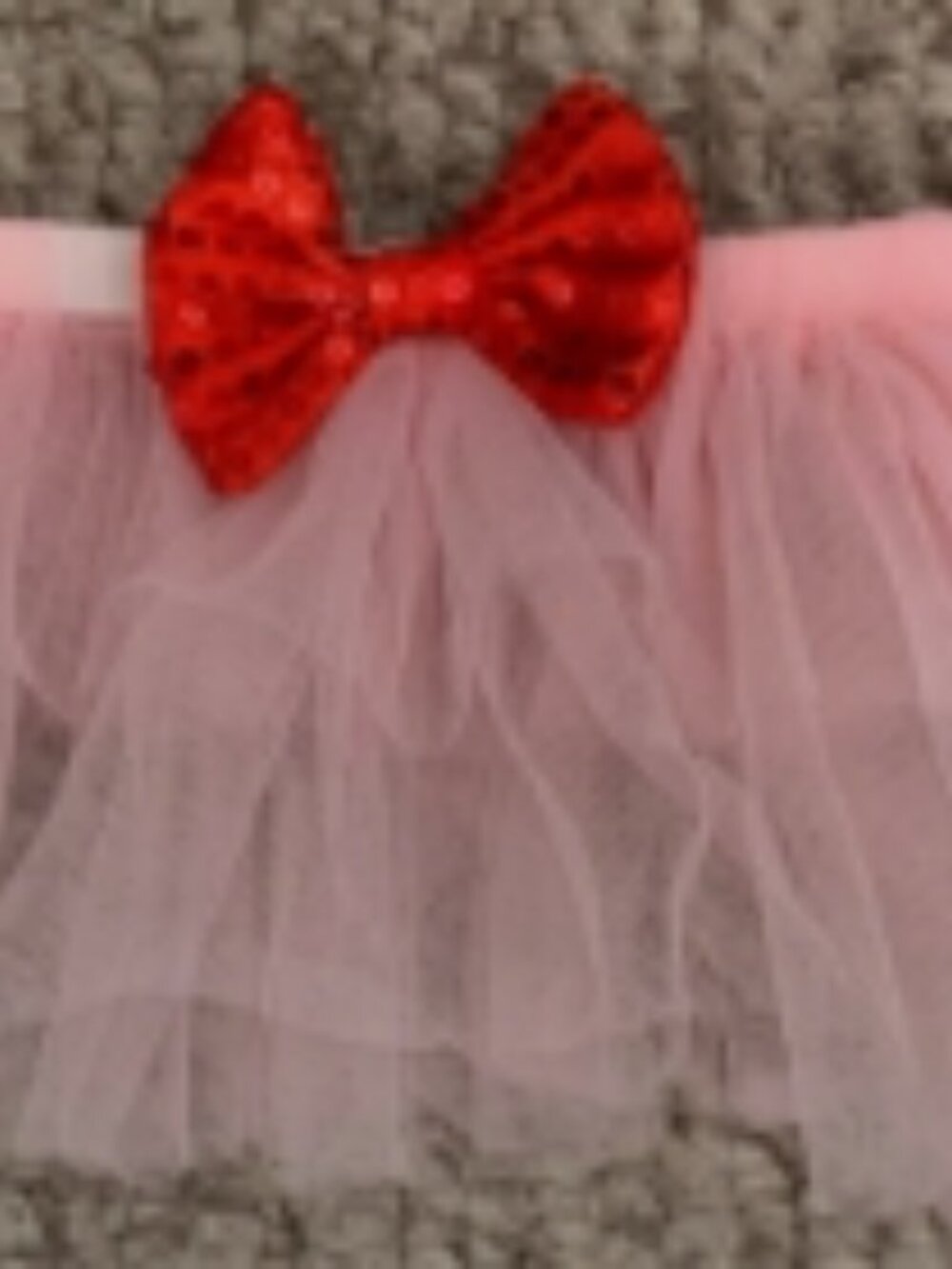 Dogs Pink Tulle Tutu Skirt with Red Sequin Bow (NWOT)